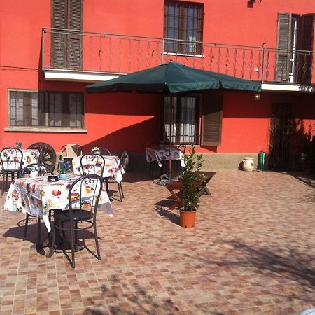 Agriturismo E Az. Agricola Ma.Mi Sale Eksteriør billede