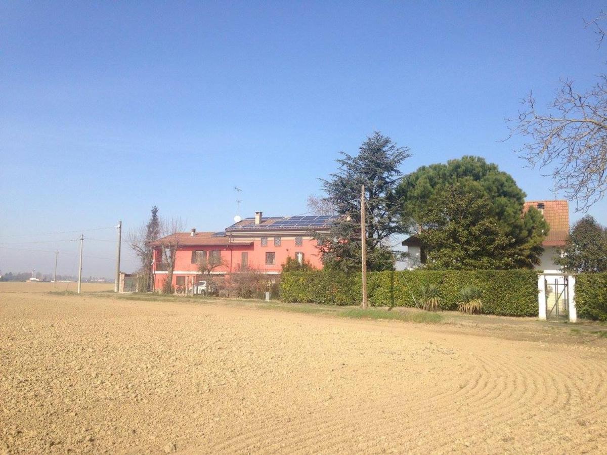 Agriturismo E Az. Agricola Ma.Mi Sale Eksteriør billede
